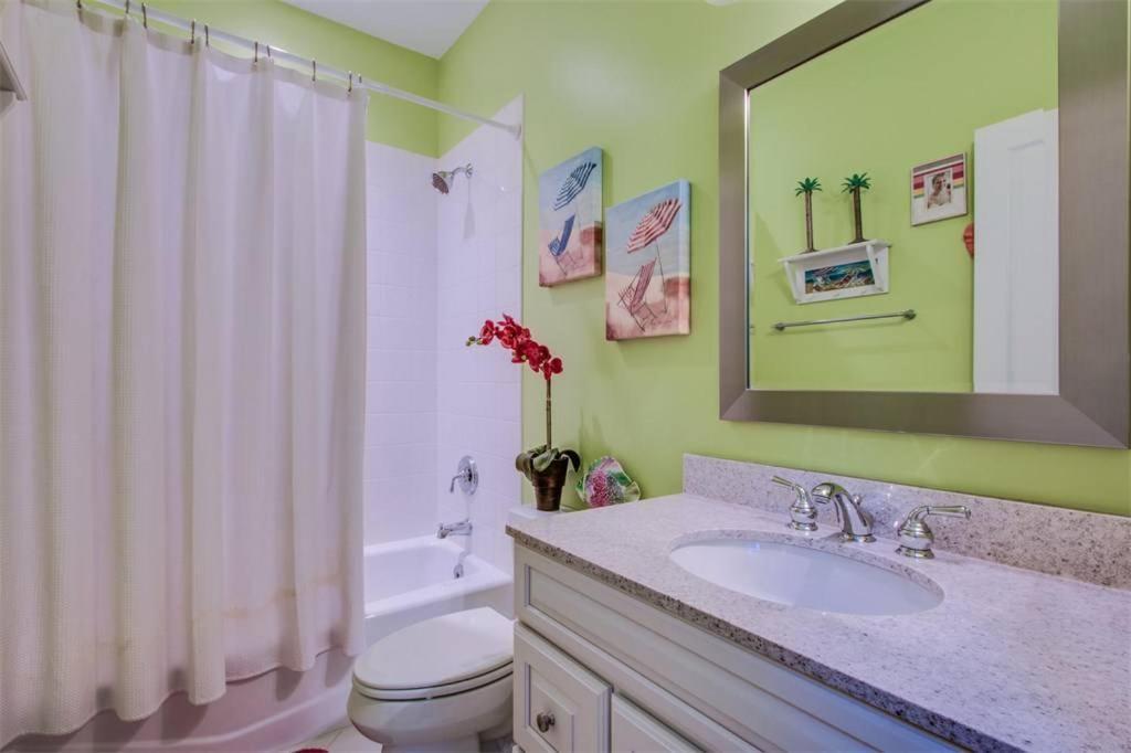 Columbia Avenue 109 * Rehoboth Beach