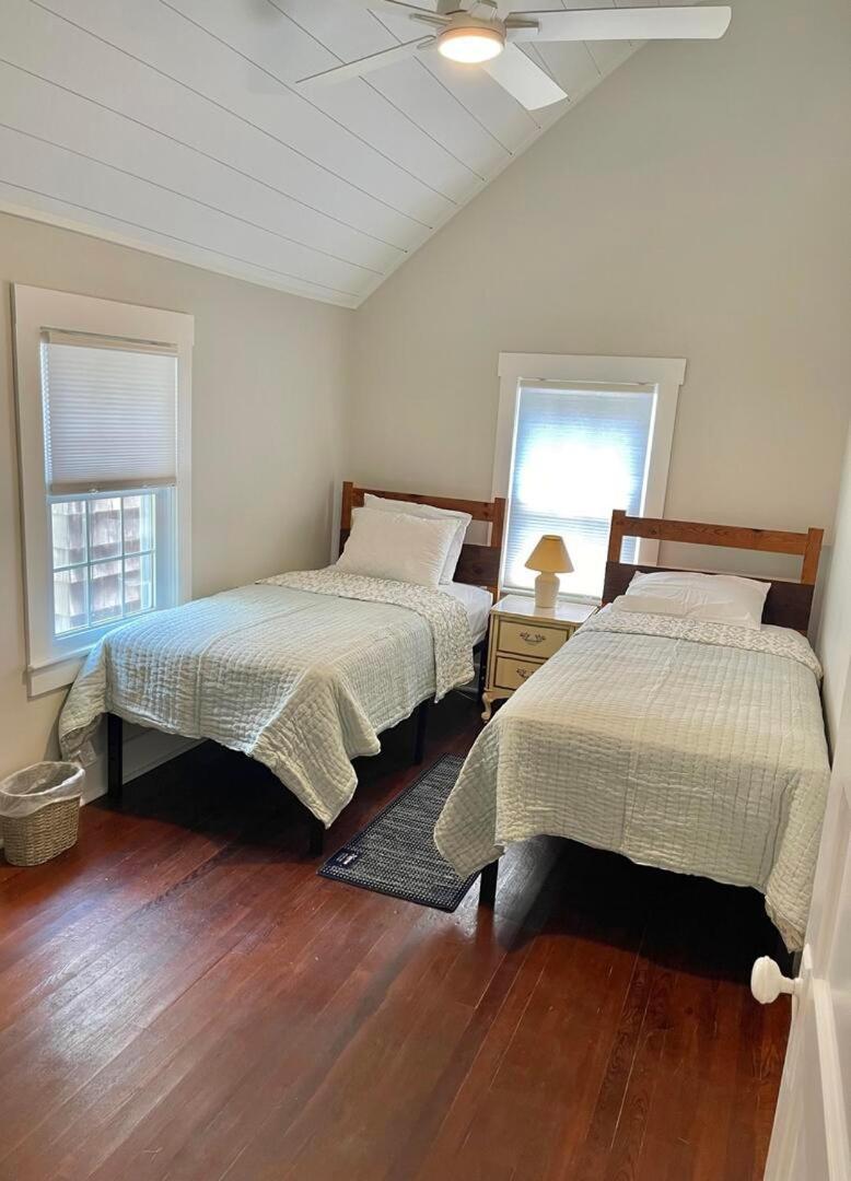 Virginia Avenue 25 Holiday home *