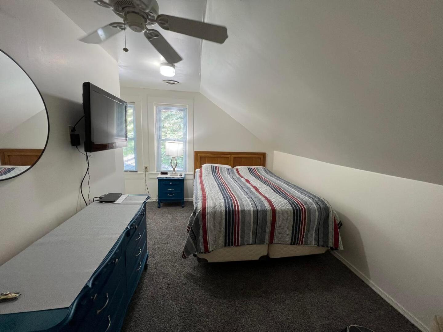 Bayard Avenue 707 Holiday home *