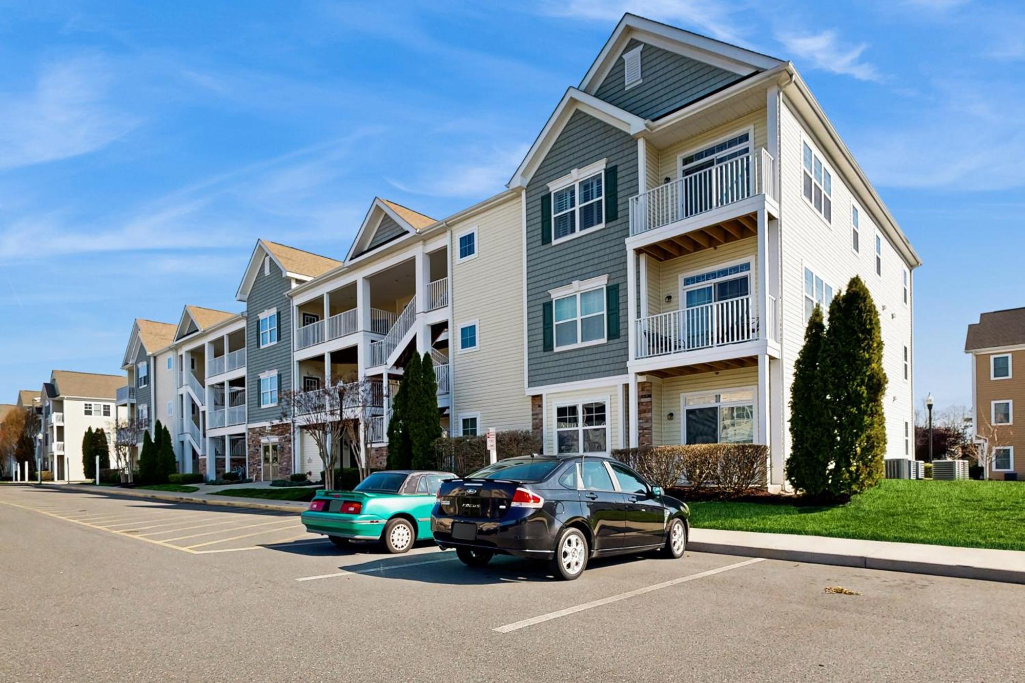 Grande At Canal Pointe -- 37697 Ulster #12 * Rehoboth Beach