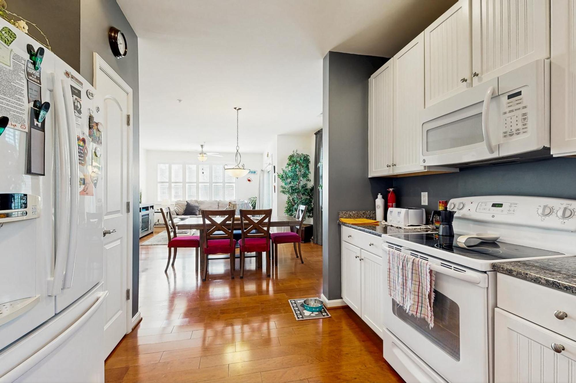 Grande At Canal Pointe -- 37697 Ulster #12 Apartment
