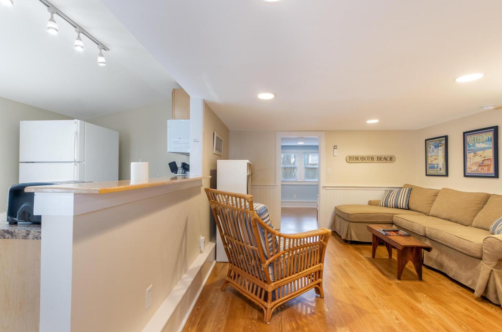 Laurel Street 222b