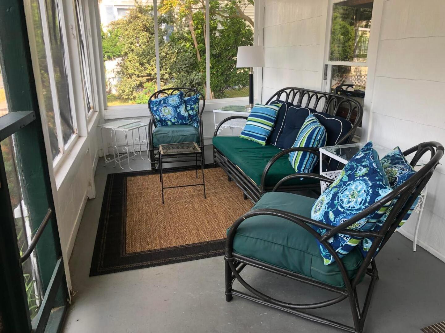 Hickman Street 103 *
