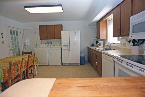 New Castle Street 120 * Rehoboth Beach