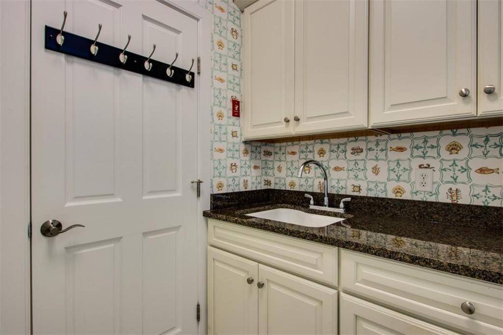 Columbia Avenue 109 Holiday home *