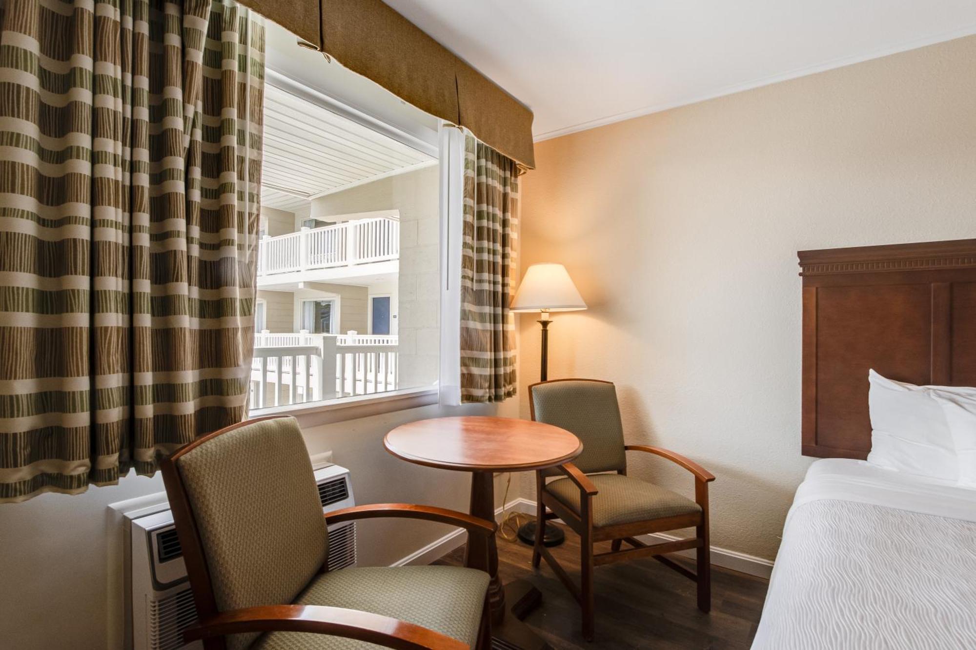 Motel Oceanus - 2*