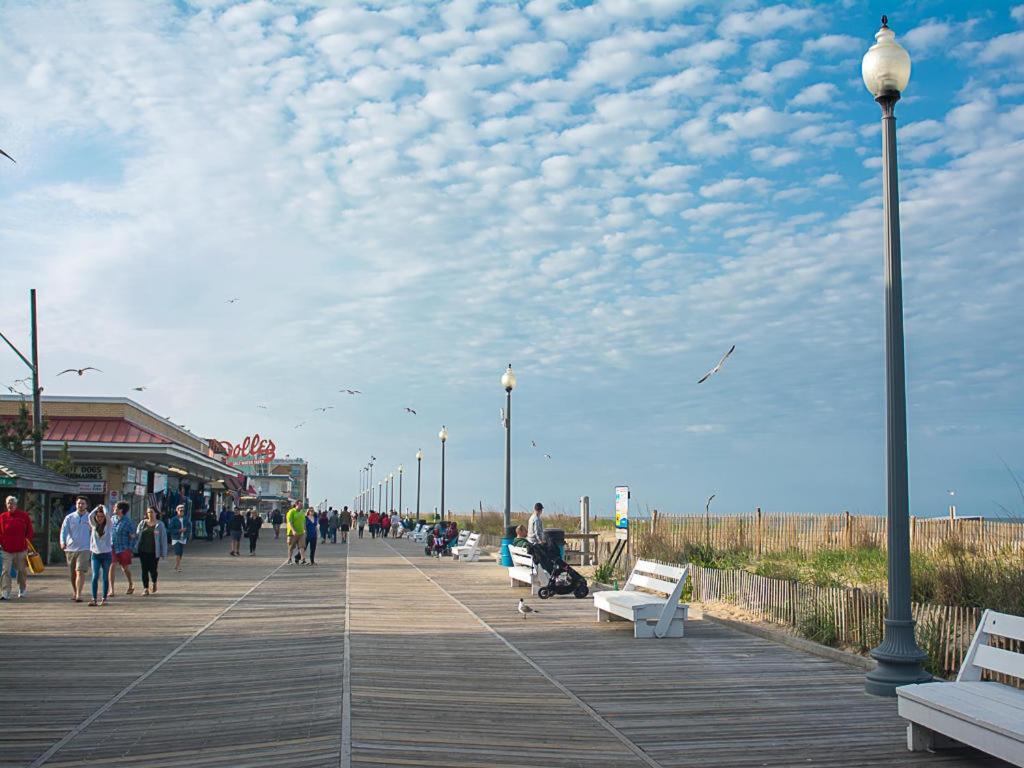 Columbia Avenue 121 * Rehoboth Beach