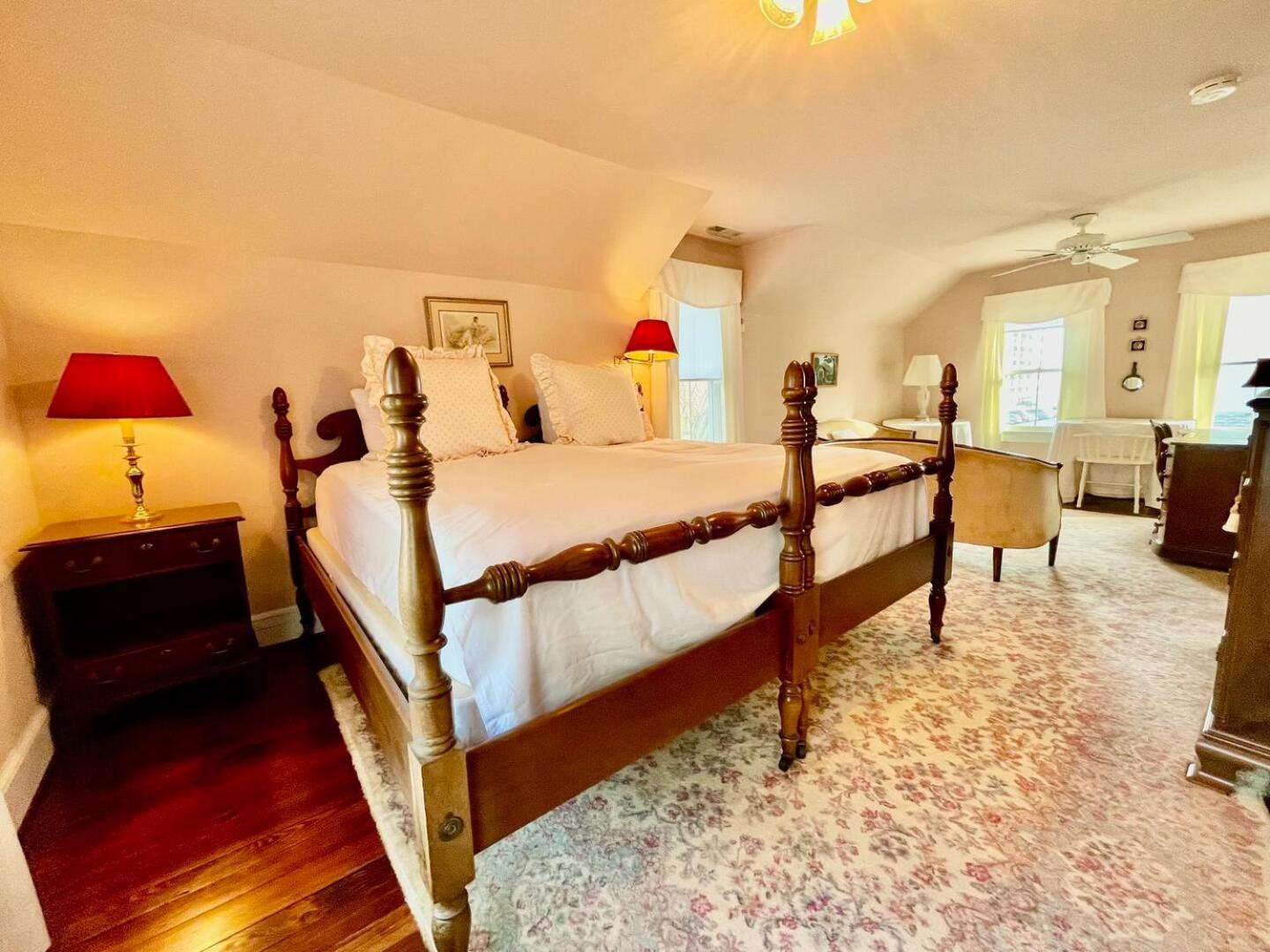 Virginia Avenue 18 Holiday home