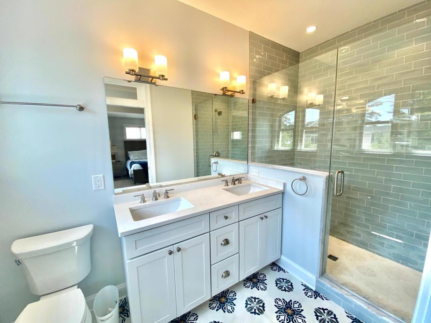 Scarborough Avenue 303