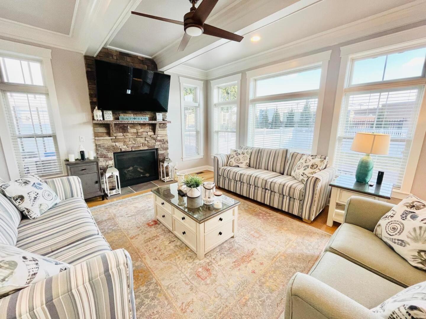 Avenue 22 * Rehoboth Beach