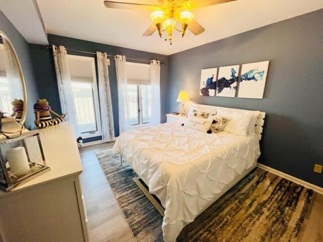 Wilmington Avenue 50 #106 Holiday home *
