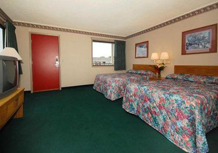 Rodeway & Hotel 2*