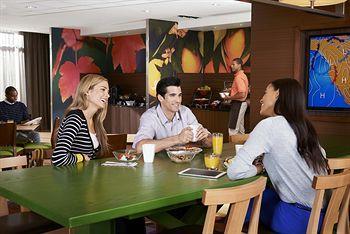 Hotel Fairfield & By Marriott Rehoboth 3*