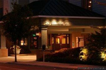 The Bellmoor And 4*