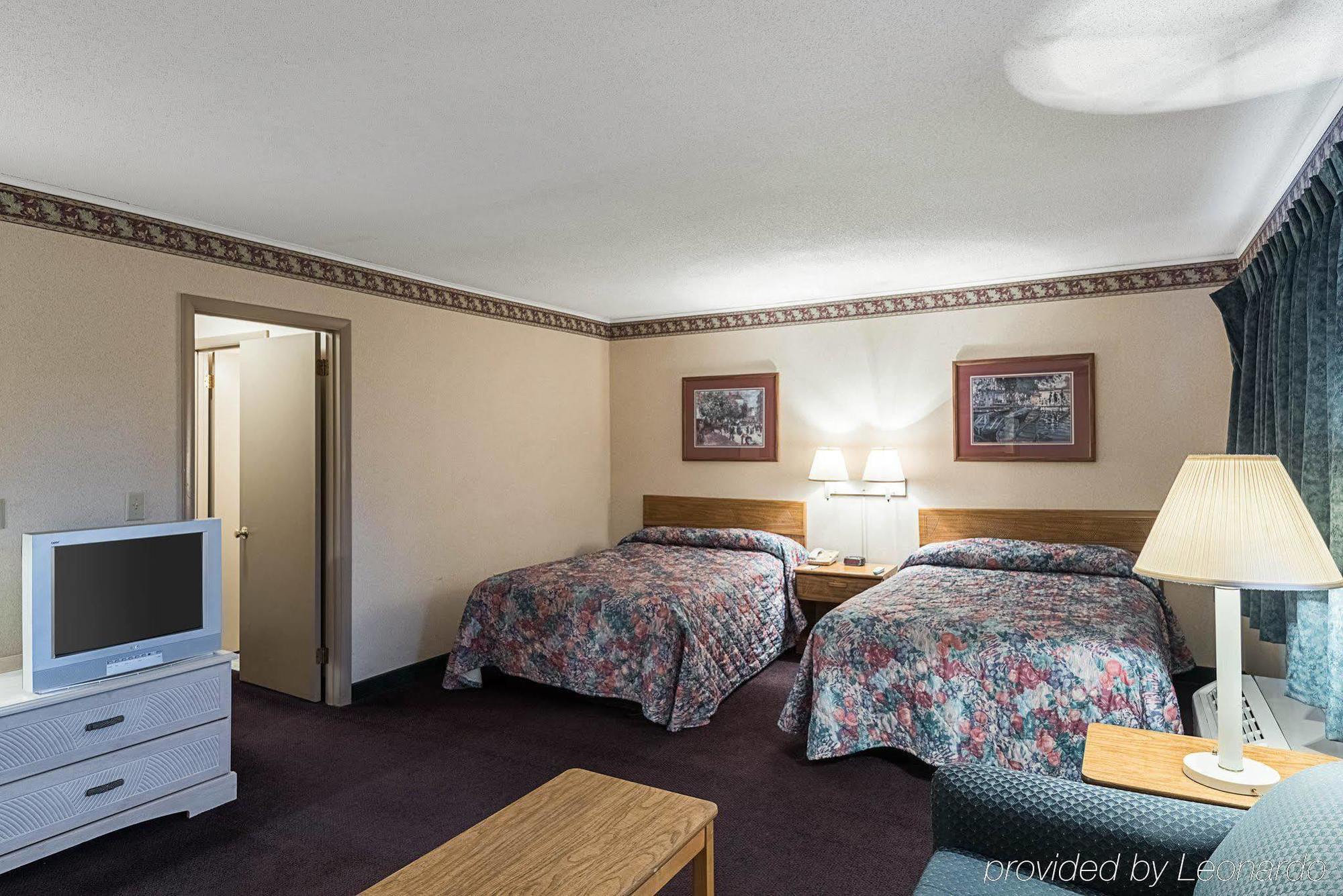 Hotel Rodeway & Rehoboth Beach