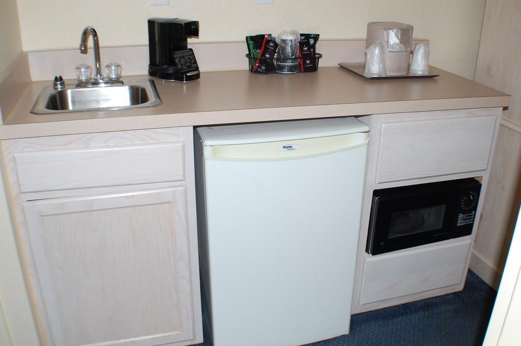 Atlantic Sands And Conference Center Hotel Rehoboth Beach