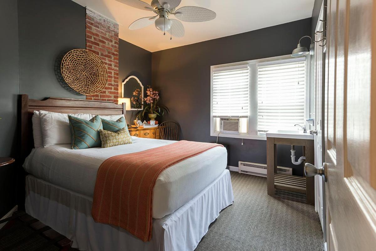 Bed & Breakfast Rehoboth (adults Only) Rehoboth Beach