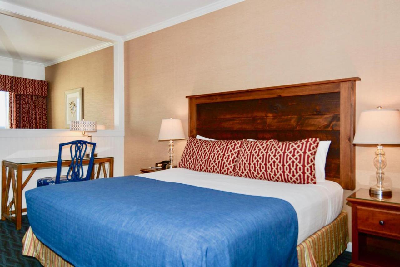 Hotel Avenue & 4*